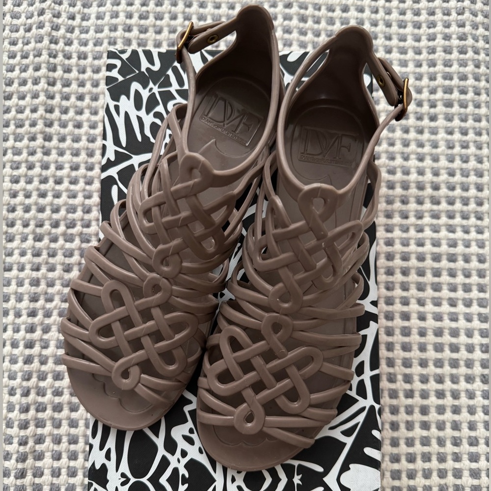 Diane Von Furstenberg jelly sandals
